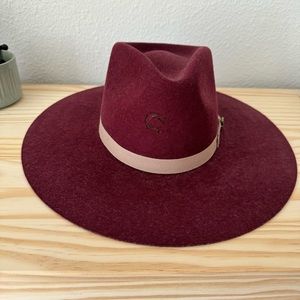 Charlie 1 horse hat